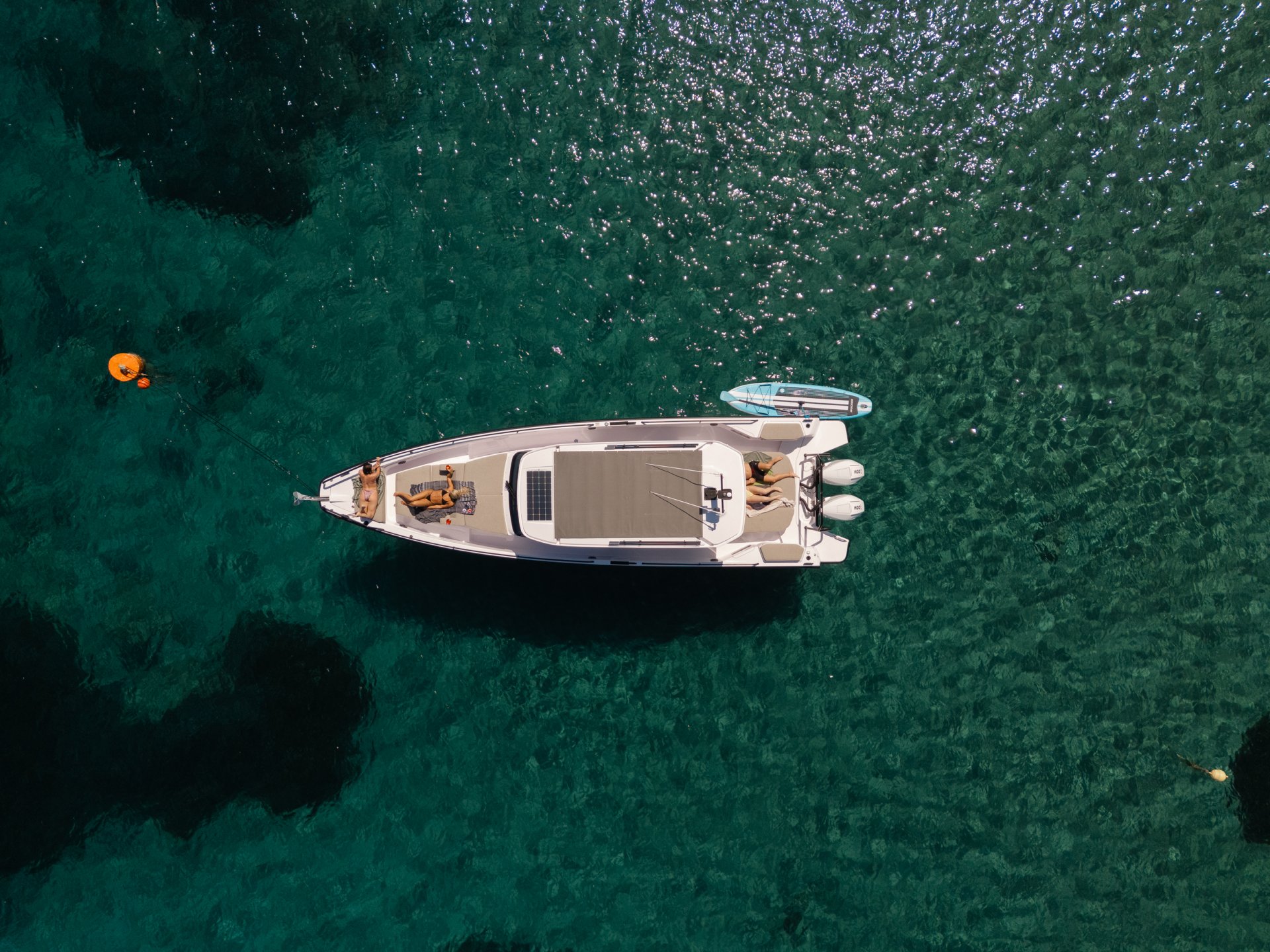 Visit Agistri & Aegina with your Private Boat from Athens
